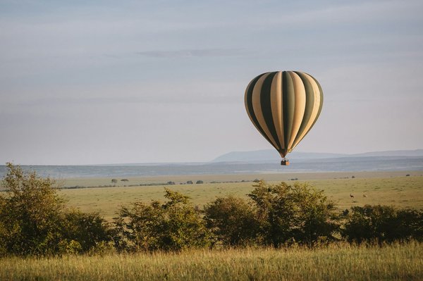 Quels sont les conseils pour une visite des temples de Bagan en montgolfière, Myanmar ?
